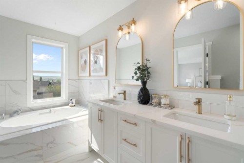 335 Hidden Creek Boulevard Nw, Calgary, AB - Indoor Photo Showing Bathroom
