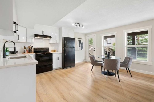 335 Hidden Creek Boulevard Nw, Calgary, AB - Indoor