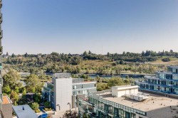 923-222 Riverfront Avenue SW Calgary, AB T2P 0X2