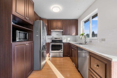 47 Martindale Mews Ne, Calgary, AB - Indoor Photo Showing Kitchen With Stainless Steel Kitchen