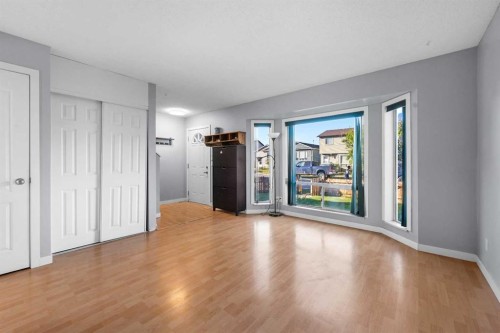 47 Martindale Mews Ne, Calgary, AB - Indoor Photo Showing Other Room