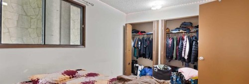 110 39 Street Se, Calgary, AB - Indoor