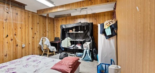 110 39 Street Se, Calgary, AB - Indoor