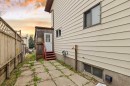 110 39 Street Se, Calgary, AB  - Outdoor With Exterior 