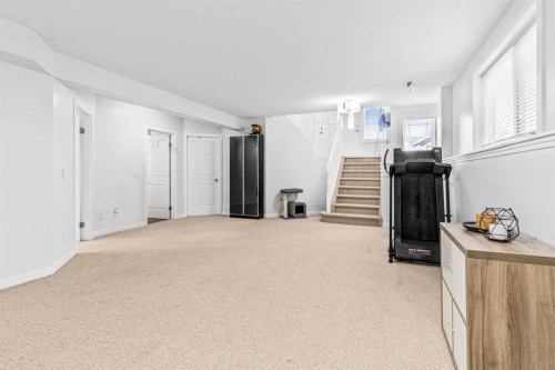 295 Coventry Road Ne, Calgary, AB - Indoor Photo Showing Other Room