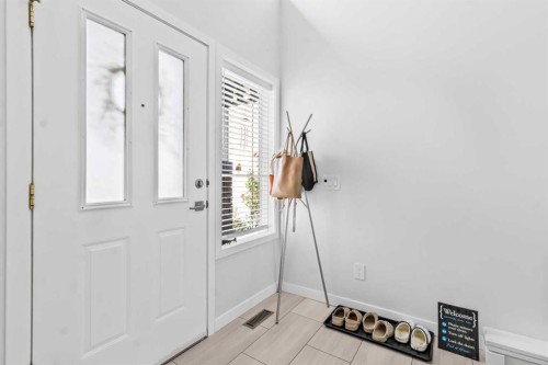 295 Coventry Road Ne, Calgary, AB - Indoor Photo Showing Other Room