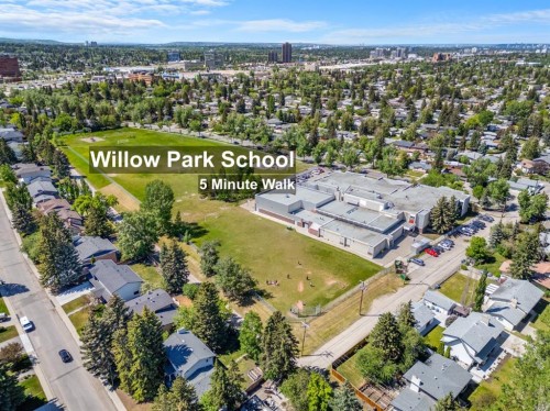 427 Willow Grove Crescent Se, Calgary, AB - Outdoor With View