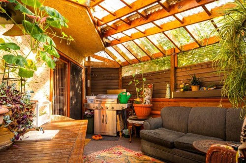 2219 Westmount Road Nw, Calgary, AB - Indoor