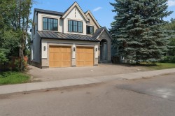 518 33 Avenue SW Calgary, AB T2S 0S2