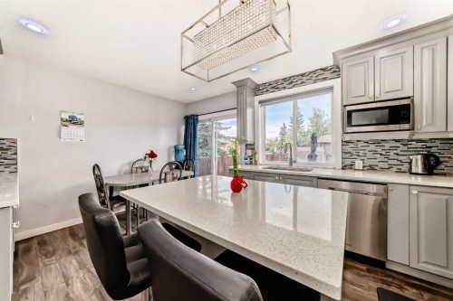 42 Taraglen Road Ne, Calgary, AB - Indoor