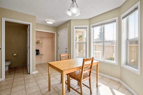 5 Country Village Landing Ne, Calgary, AB - Indoor