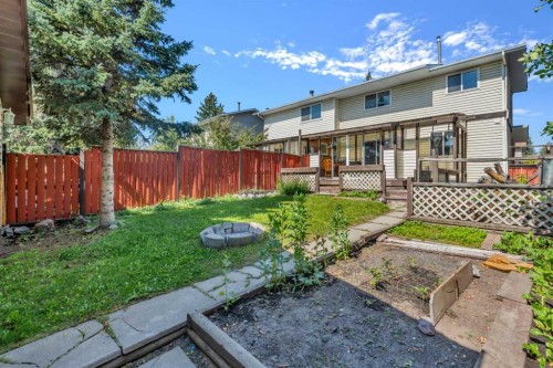 8 Pinelore Place Ne, Calgary, AB - Outdoor With Deck Patio Veranda