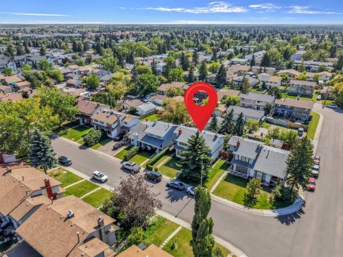 8 Pinelore Place Ne, Calgary, AB - Outdoor With View