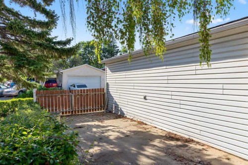 3012 30 Avenue Se, Calgary, AB - Outdoor With Exterior