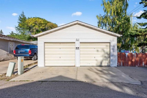 3012 30 Avenue Se, Calgary, AB - Outdoor With Exterior