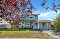 4771 Rundlehorn Drive NE Calgary, AB T1Y 2V6