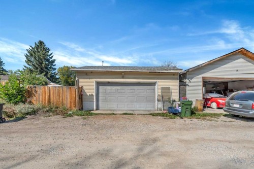 4771 Rundlehorn Drive Ne, Calgary, AB - Outdoor