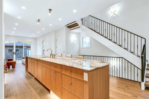 1222 8 Avenue Se, Calgary, AB - Indoor