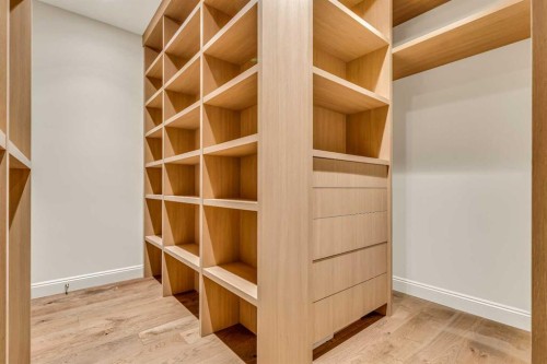 1222 8 Avenue Se, Calgary, AB - Indoor