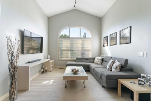 264 Windermere Drive, Chestermere, AB - Indoor Photo Showing Living Room