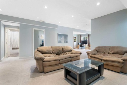 264 Windermere Drive, Chestermere, AB - Indoor Photo Showing Living Room