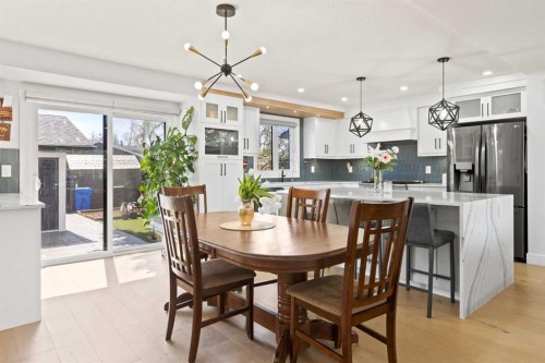 201 Wascana Crescent Se, Calgary, AB - Indoor Photo Showing Dining Room