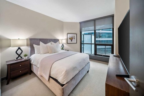 1503-220 12 Avenue Se, Calgary, AB - Indoor Photo Showing Bedroom
