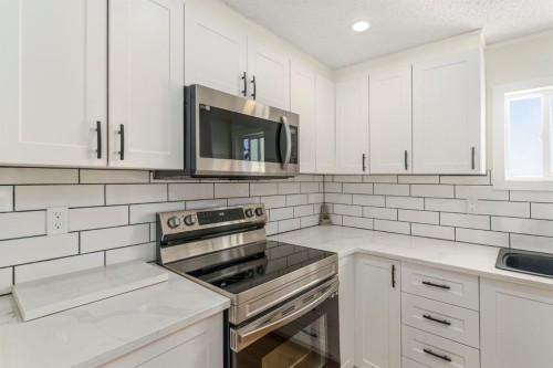 127-3223 83 Street Nw, Calgary, AB 