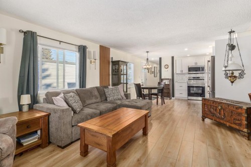 127-3223 83 Street Nw, Calgary, AB 