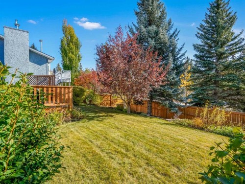 76 Wood Valley Rise Sw, Calgary, AB - Outdoor