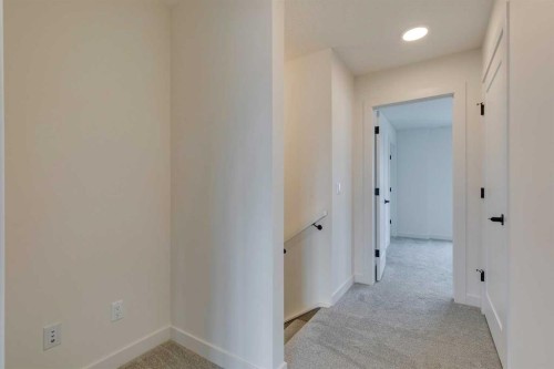 14 Belvedere Terrace Se, Calgary, AB - Indoor Photo Showing Other Room