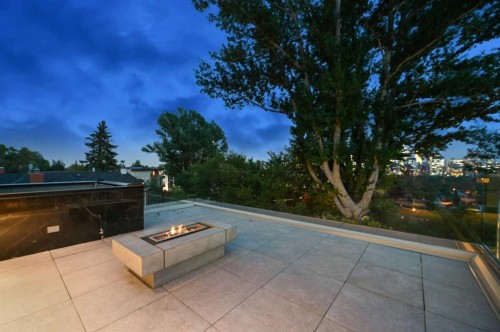 530 Crescent Road Nw, Calgary, AB - Outdoor