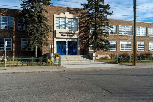 2231 2 Avenue Nw, Calgary, AB - Outdoor