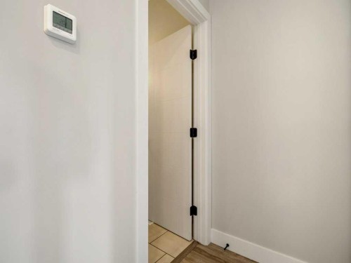 1143 Coalbrook Place West, Lethbridge, AB - Indoor Photo Showing Other Room