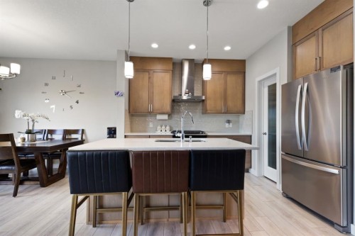 32 Cornerbrook Common Ne, Calgary, AB - Indoor Photo Showing Kitchen With Upgraded Kitchen
