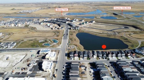 32 Cornerbrook Common Ne, Calgary, AB - 