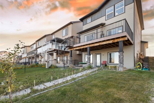 32 Cornerbrook Common Ne, Calgary, AB - Outdoor