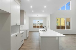 19839 44 Street SE Calgary, AB T3M 4B7