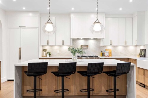 1220 Varsity Estates Road Nw, Calgary, AB - Indoor Photo Showing Kitchen With Upgraded Kitchen