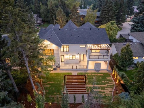 1220 Varsity Estates Road Nw, Calgary, AB - Outdoor