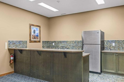 301-150 Crossbow Place, Canmore, AB - Indoor Photo Showing Other Room