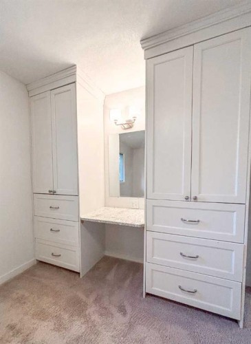 12 Oakbury Place Sw, Calgary, AB - Indoor