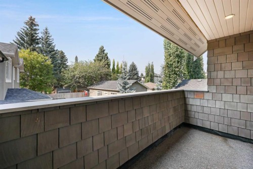420 49 Avenue Sw, Calgary, AB - Outdoor With Exterior