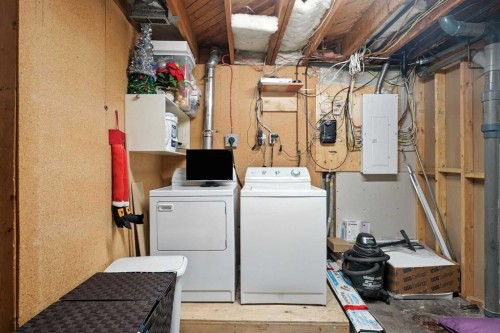 1454 Hunterbrook Road Nw, Calgary, AB - Indoor