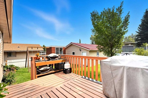 1454 Hunterbrook Road Nw, Calgary, AB - Outdoor With Deck Patio Veranda