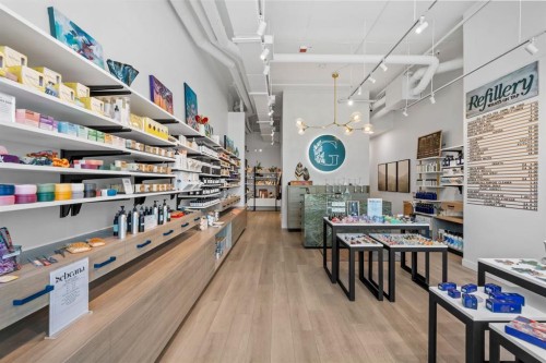 4535 Bowness Road Nw, Calgary, AB 