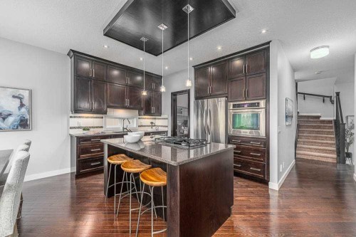 370 Williamstown Green Nw, Airdrie, AB - Indoor Photo Showing Kitchen With Stainless Steel Kitchen With Upgraded Kitchen