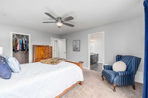 370 Williamstown Green Nw, Airdrie, AB - Indoor Photo Showing Bedroom