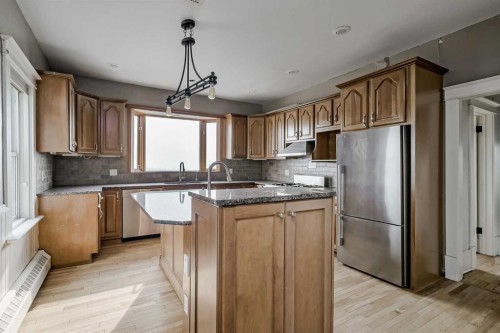 290053 96 Street East, Rural Foothills County, AB - Indoor Photo Showing Kitchen With Stainless Steel Kitchen