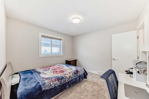 70 Martha'S Meadow Close Ne, Calgary, AB - Indoor Photo Showing Bedroom